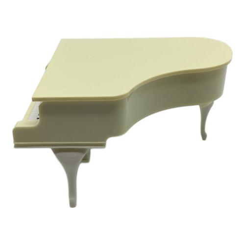 EPOCH (エポック) グランドピアノ ホワイト シルバニアファミリー