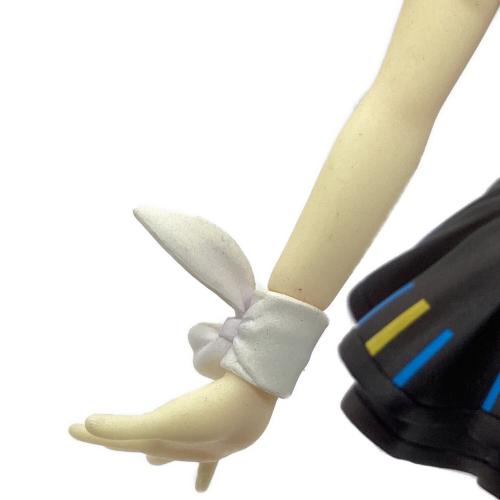 wonderful Works (ワンダフル ワークス) バーチャルタレント 輝夜月 1/7 フィギュア