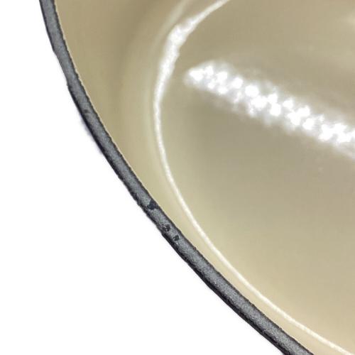 LE CREUSET (ルクルーゼ) 両手鍋 25㎝ パープル ココット・オーバル