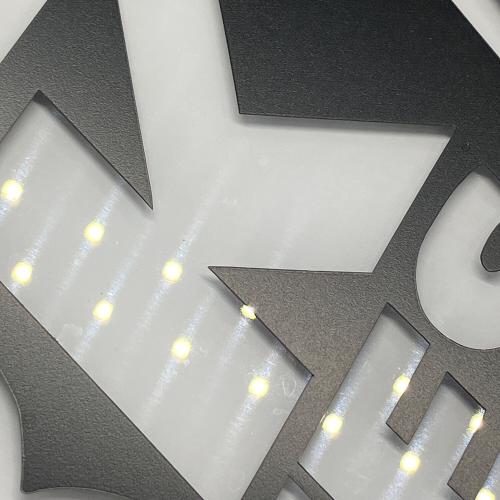 Hot toys (ホット トイズ) STARK INDUSTRIES LIGHT BOX｜トレファクONLINE