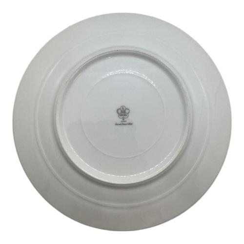 大倉陶園 (オオクラトウエン) プレート 金白金蝕ぶどう唐草