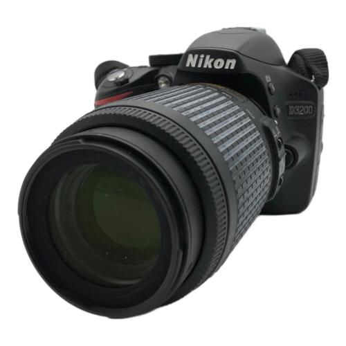 Nikon (ニコン) デジタル一眼レフカメラ D3200 ダブルズームキット