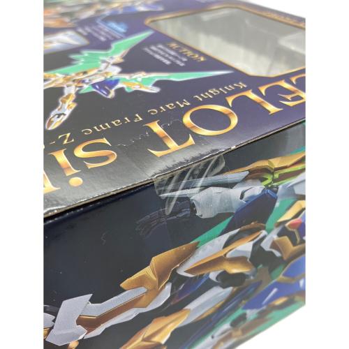 BANDAI (バンダイ) ROBOT魂＜SIDE KMF＞ ランスロットsiN 「コードギアス 復活のルルーシュ」 フィギュア