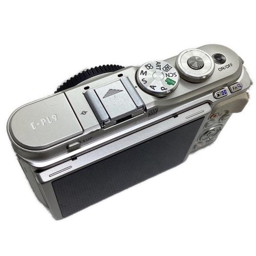 OLYMPUS PEN E-PL9 EZダブルズームキット