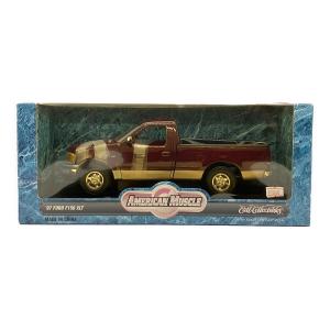 ERTL(アーテル) AMERICAN MUSCLE '97 FORD F150 XLT 1/18スケール
