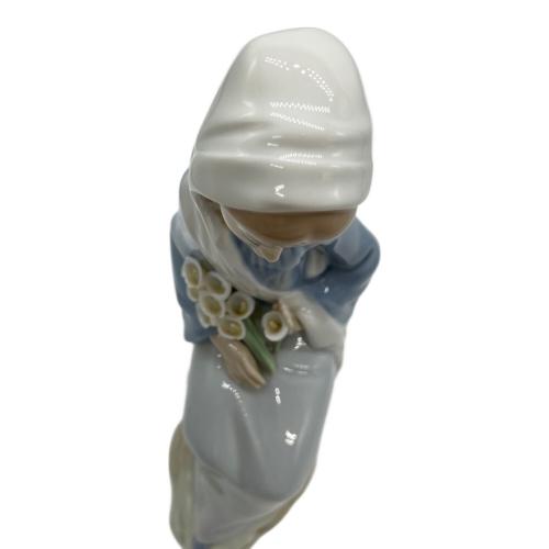 LLADRO(リヤドロ) リリィと少女 フィギュリン