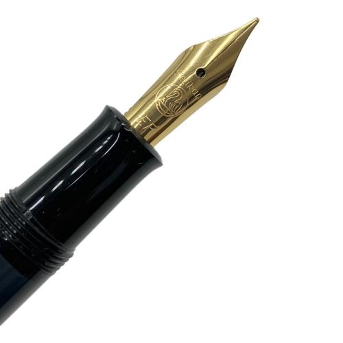 Pelikan (ペリカン) 万年筆 M200 レッドマーブル