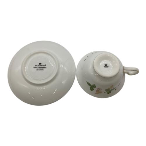 Wedgwood (ウェッジウッド) カップ&ソーサー ピオニー ワイルドストロベリー