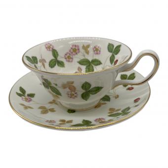 Wedgwood (ウェッジウッド) カップ&ソーサー ピオニー ワイルドストロベリー