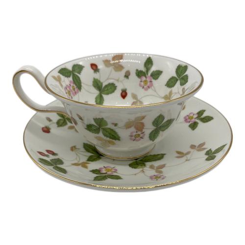 Wedgwood (ウェッジウッド) カップ&ソーサー ピオニー ワイルドストロベリー