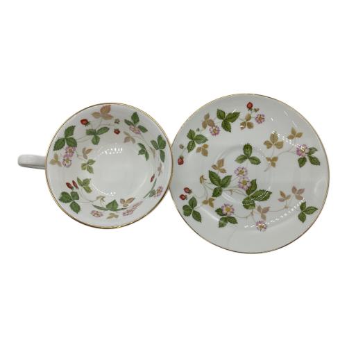 Wedgwood (ウェッジウッド) カップ&ソーサー ピオニー ワイルドストロベリー