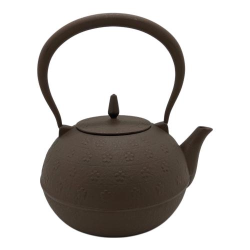 　梔子シリーズ 南部鉄瓶　桜(小) 南部池永