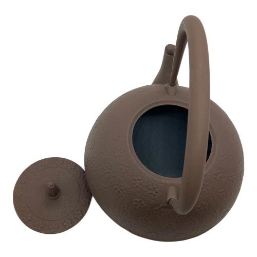 　梔子シリーズ 南部鉄瓶　桜(小) 南部池永