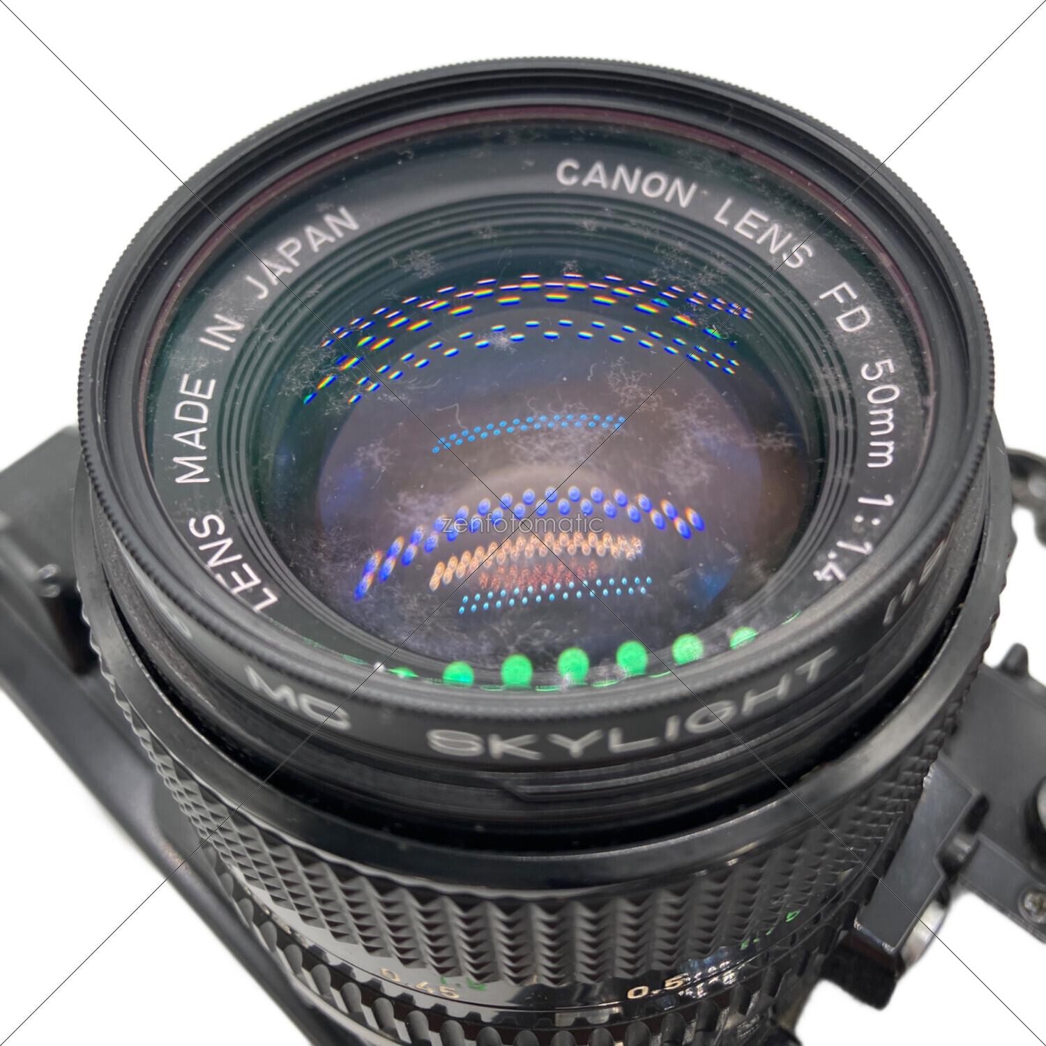 CANON (キャノン) フィルムカメラ A-1 内部カビ有/レンズ付き/Canon FD