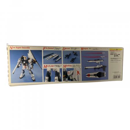 赤バンダイ MG 1/100 νガンダム 逆襲のシャア マスターグレード BANDAI (バンダイ) νガンダム ガンプラ RX-93 1/100 MG 「機動戦士