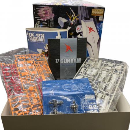 BANDAI (バンダイ) νガンダム ガンプラ RX-93 1/100 MG 「機動戦士