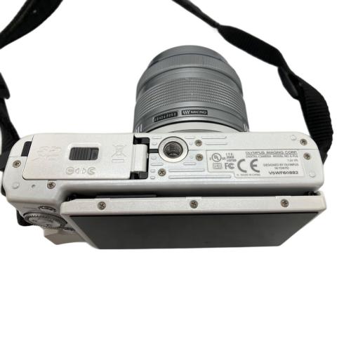 OLYMPUS (オリンパス) デジタル一眼レフカメラ E-PL6 動作確認済み