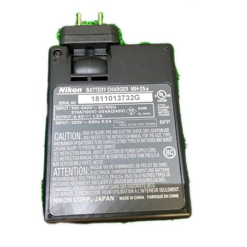 Nikon (ニコン) デジタル一眼レフカメラ D750