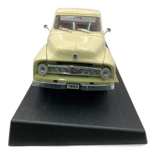 1/18 FORD PICK UP(1953) ミニカー