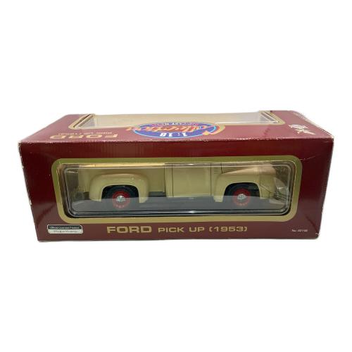 1/18 FORD PICK UP(1953) ミニカー