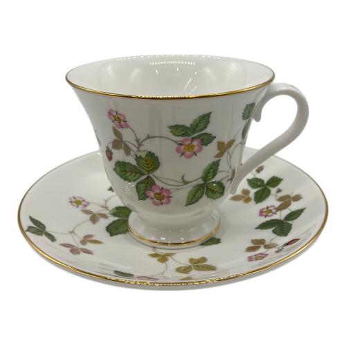 Wedgwood (ウェッジウッド) カップ&ソーサー ワイルドストロベリー ビクトリア