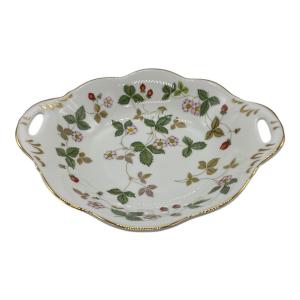 Wedgwood (ウェッジウッド) ウィンザートレイ ワイルドストロベリー