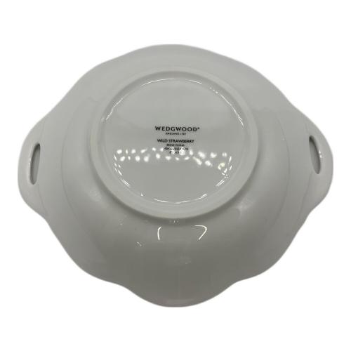 Wedgwood (ウェッジウッド) ウィンザートレイ ワイルドストロベリー
