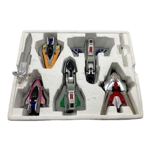 BANDAI (バンダイ) 3Dフォーメーション DXタイムロボ 1期 「未来戦隊タイムレンジャー」 戦隊ヒーロー