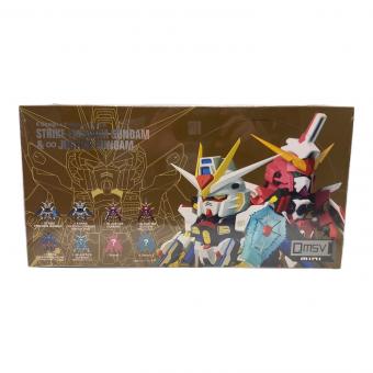 BANDAI (バンダイ) 【BOX】8個セット QMSVmini Strike Freedom ＆ Infinite Justice フィギュア