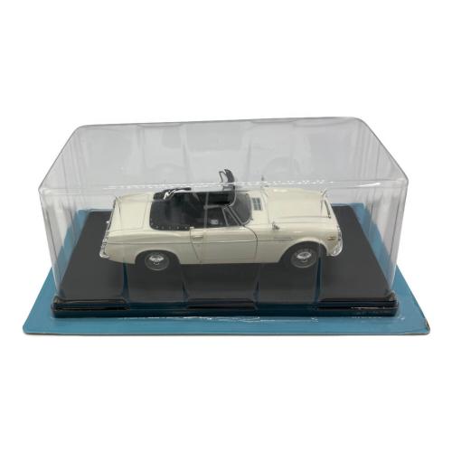 Datsun/Fairlady2000 モデルカー 国産名車コレクション 1/24