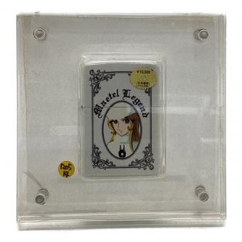 ZIPPO (ジッポ) オイルライター 2005年製 メーテル ホワイト No.0549 スタンド付き