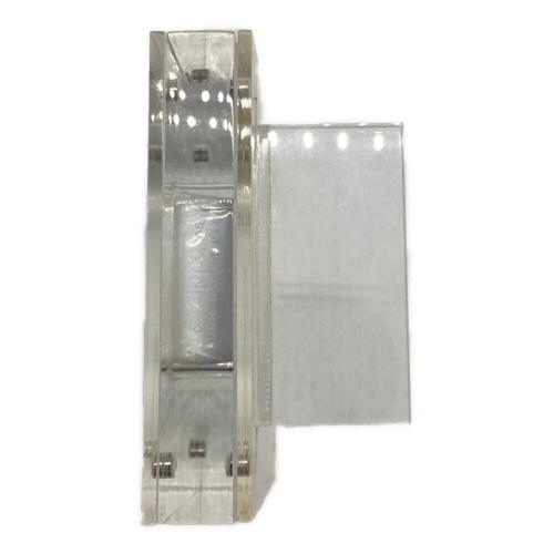 ZIPPO (ジッポ) オイルライター 2005年製 メーテル ホワイト No.0549 スタンド付き