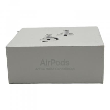 Apple (アップル) AirPods(第4世代) MXP93J/A｜トレファクONLINE