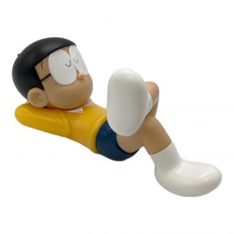 ドラえもん お昼寝のび太 フィギュア