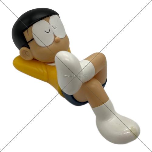 ドラえもん お昼寝のび太 フィギュア
