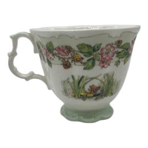 ROYAL DOULTON (ロイヤルドルトン) カップ&ソーサー ブランベリーヘッジ