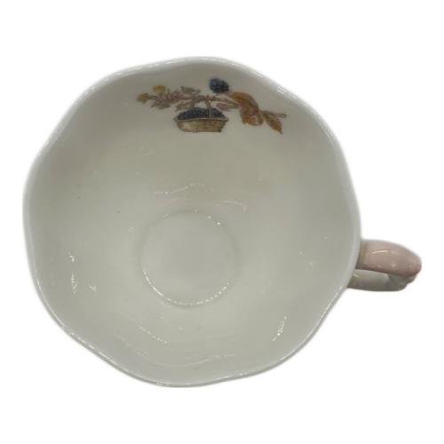 ROYAL DOULTON (ロイヤルドルトン) カップ&ソーサー ブランベリーヘッジ