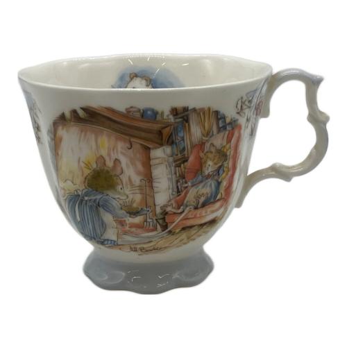 ROYAL DOULTON (ロイヤルドルトン) カップ&ソーサー ブランベリーヘッジ