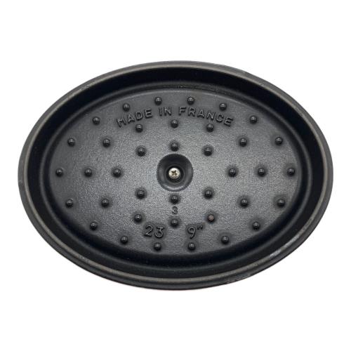 Staub (ストウブ) オーバルココット レッド