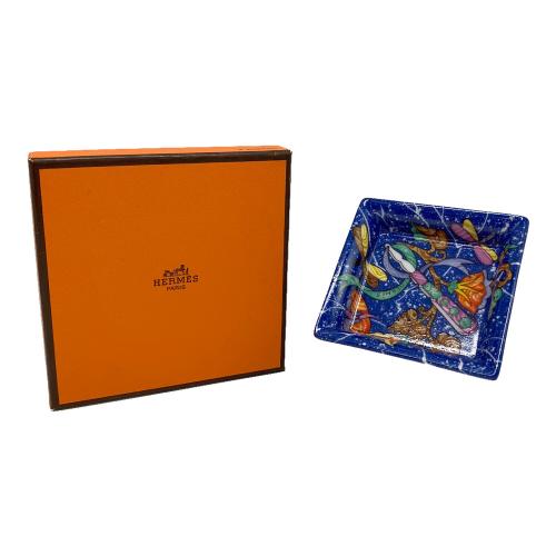 HERMES (エルメス) ミニスクエアプレート ピエールドリアンエドキシダン