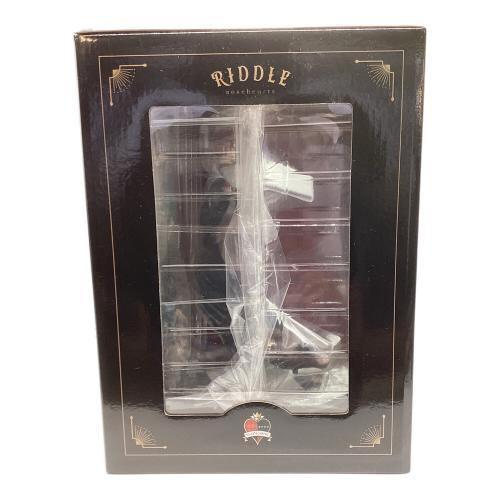 『ディズニー ツイステッドワンダーランド』 リドル・ローズハート 1/8スケールフィギュア