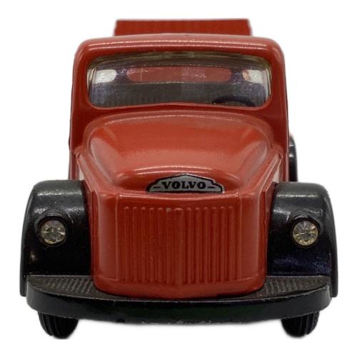 TEKNO (テクノ) TEKNO 861 VOLVO TRAILER モデルカー