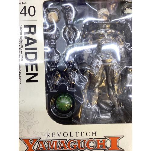 海洋堂 (カイヨウドウ) リボルテックヤマグチ No.140 METAL GEAR RISING REVENGEANCE 雷電 フィギュア PVC/ABS製塗装済み完成品 METAL GEAR RISING REVENGEANCE