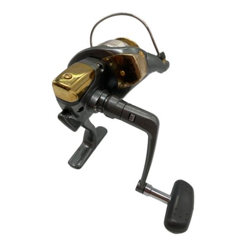 SHIMANO (シマノ) リール TWIN POWER 2500 キズ有