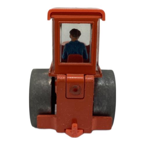 DINKY TOYS (ディンキートイズ) AVELING BARFORD DIESEL ROLLER ミニカー