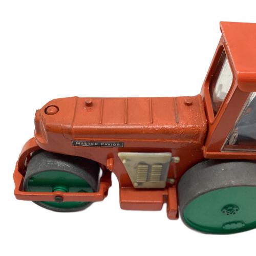 DINKY TOYS (ディンキートイズ) AVELING BARFORD DIESEL ROLLER ミニカー