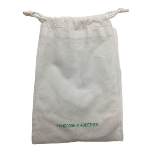 TXT (トゥモローバイトゥゲザー) ペンライト アイドルグッズ ①