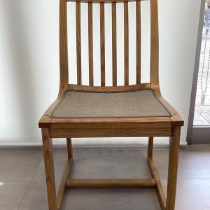 karimoku (カリモク) ダイニングチェアー CN-5055 ナチュラル