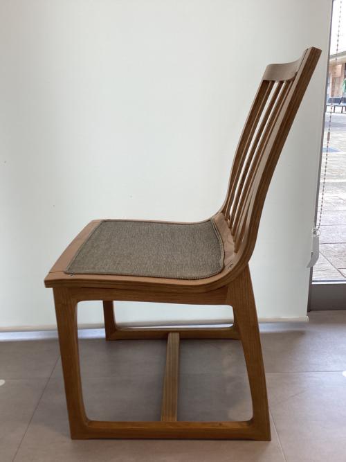 karimoku (カリモク) ダイニングチェアー CN-5055 ナチュラル