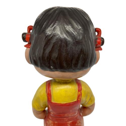 ペコちゃん (ペコチャン) 不二家のミルキー セルロイド ペコちゃん はかま 木製台首振り人形 ペコちゃん 全長41㎝・土台約15㎝